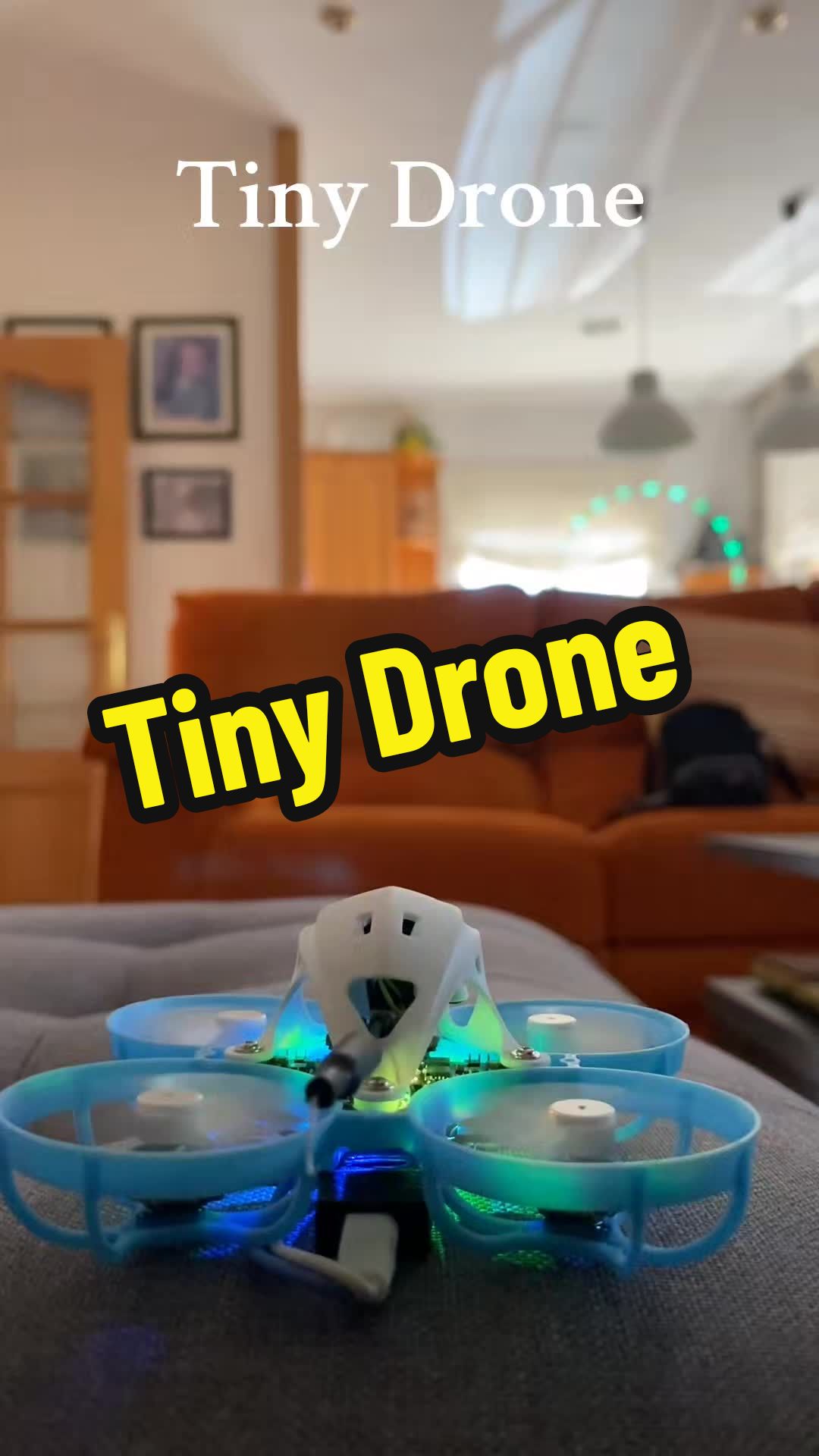 Minuscule drone de course