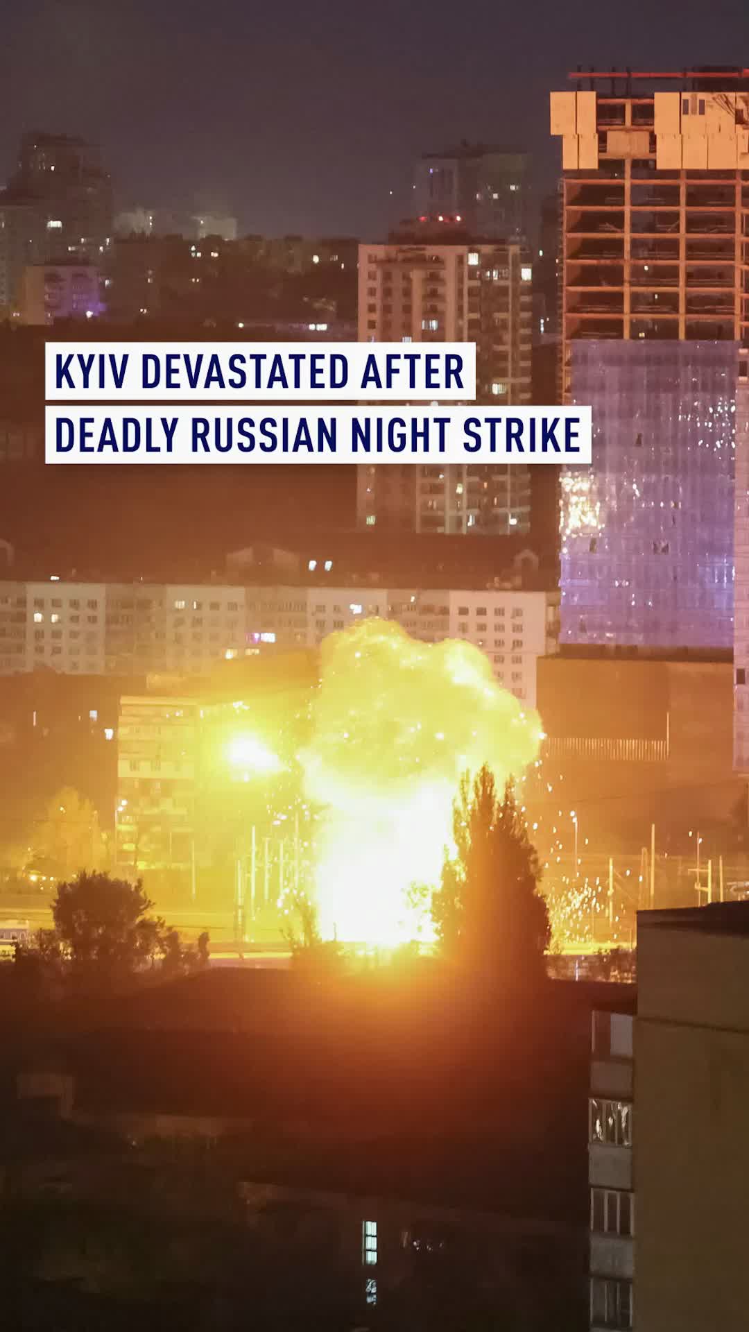 Kyiv a été frappé par une grève russe massive de nuit impliquant des missiles balistiques