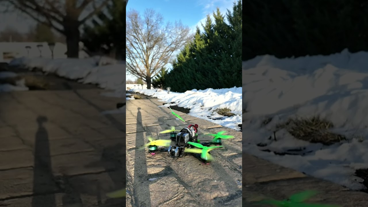 🌀 Un drone FPV peut-il voler avec deux jeux d'hélices identiques ?! 🚀