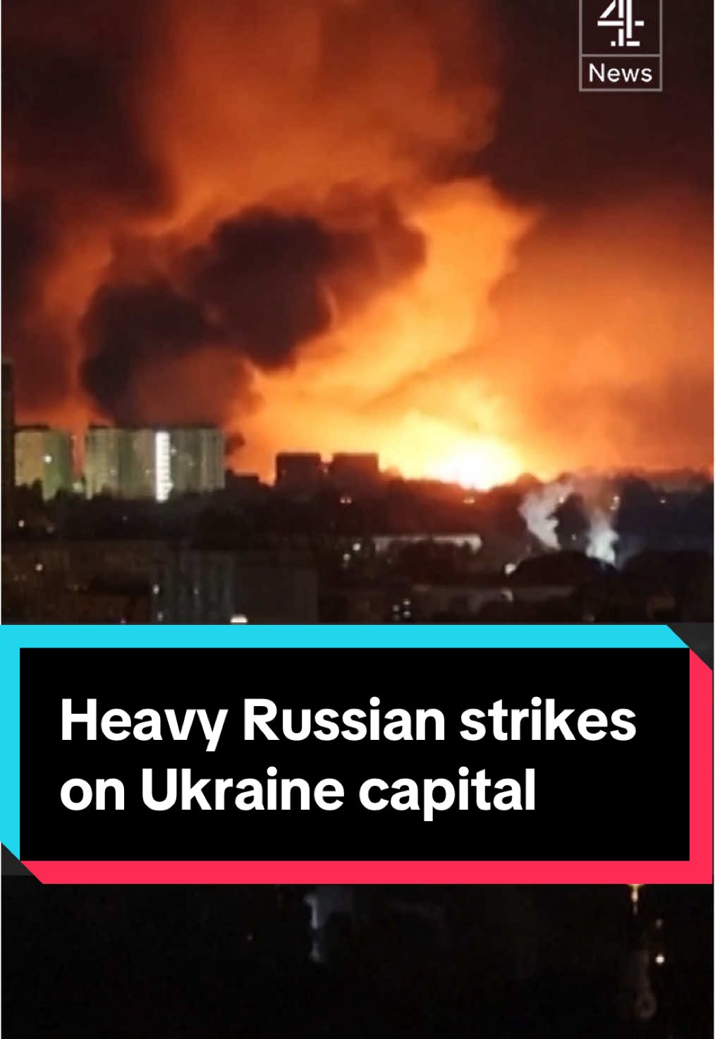 Les frappes de drones et de missiles russes lourds sur Kyiv ont blessé 15 personnes pendant la nuit,