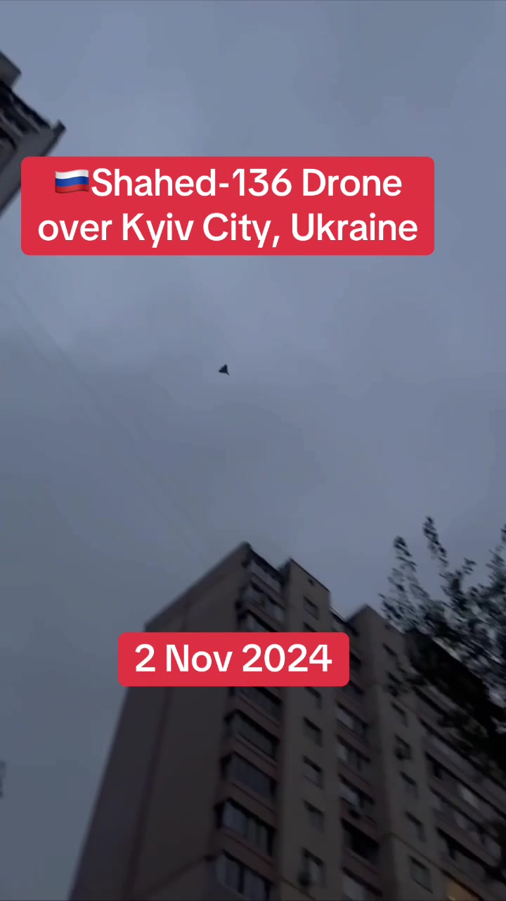 Russe Shahed-136 / Geranium-2 Kamakazi Drone sur Kiev City, Ukraine.