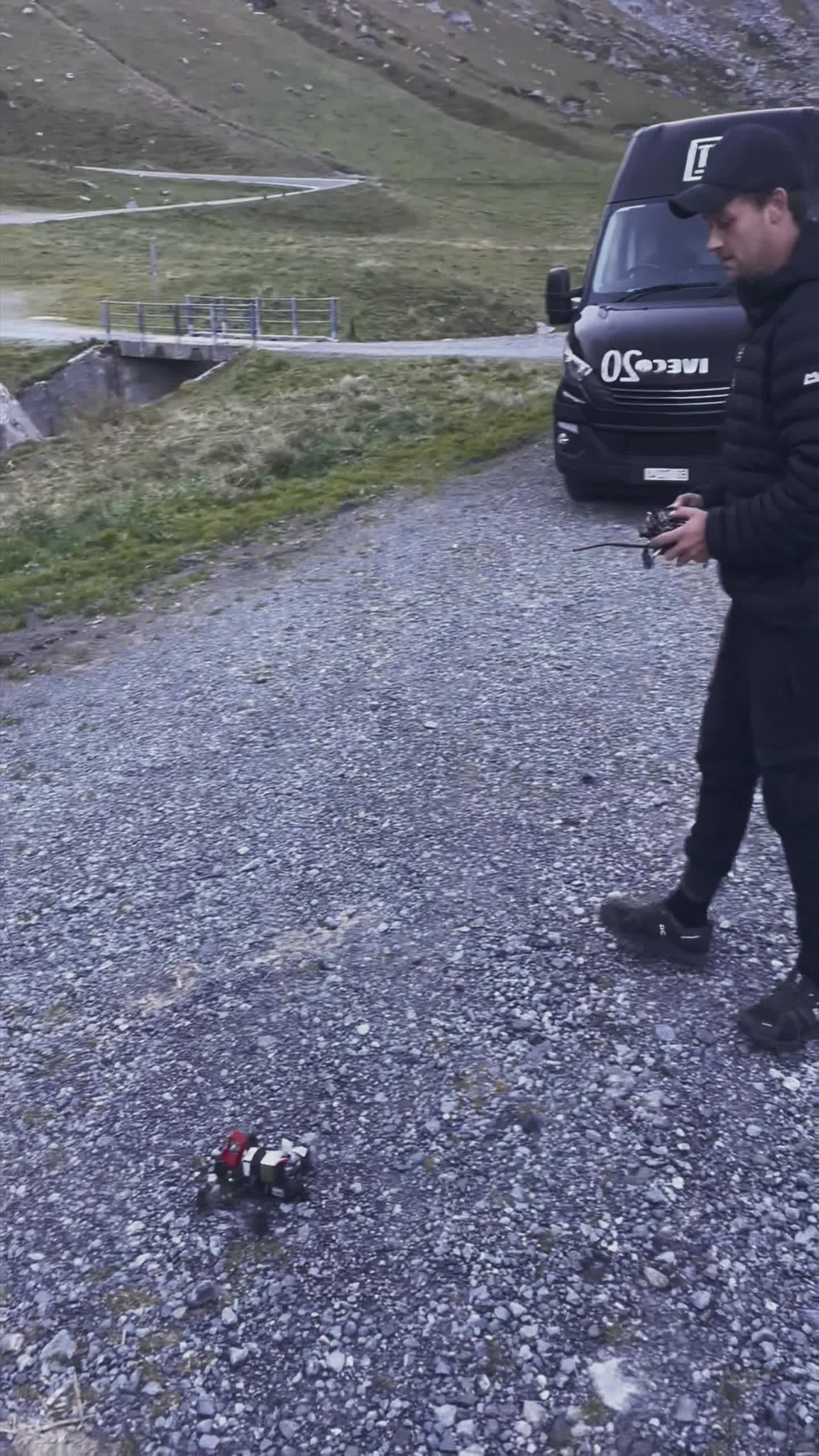 À quelle vitesse un drone vole-t-il? Il ne faut que 2 secondes pour accélérer de 0 à 100