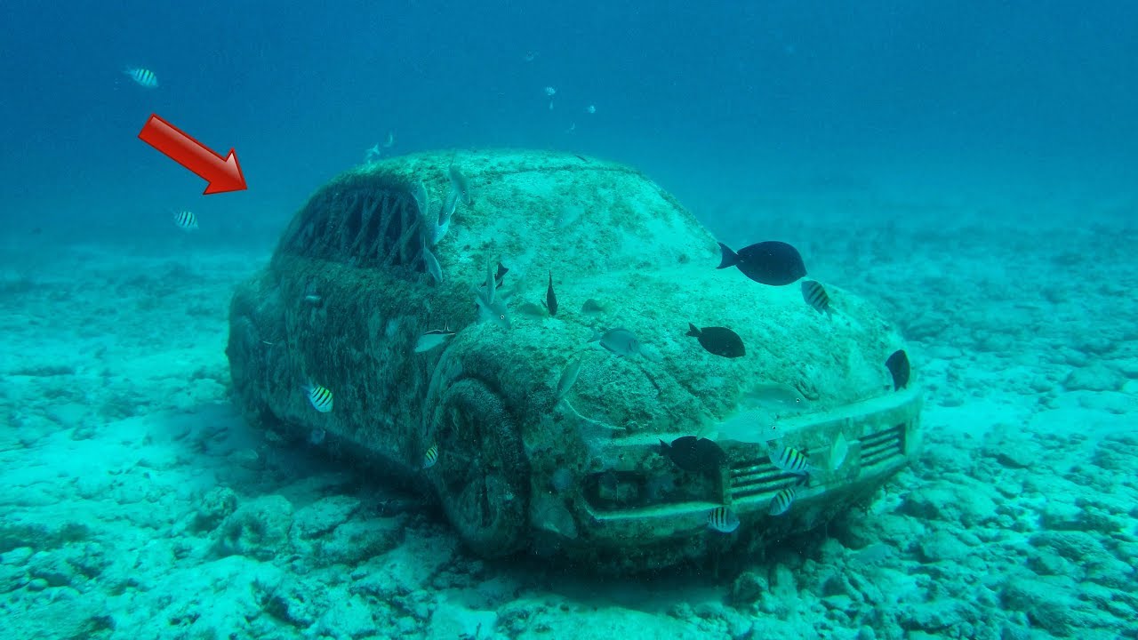 Ocean Test of World's First Underwater 4k Drone!