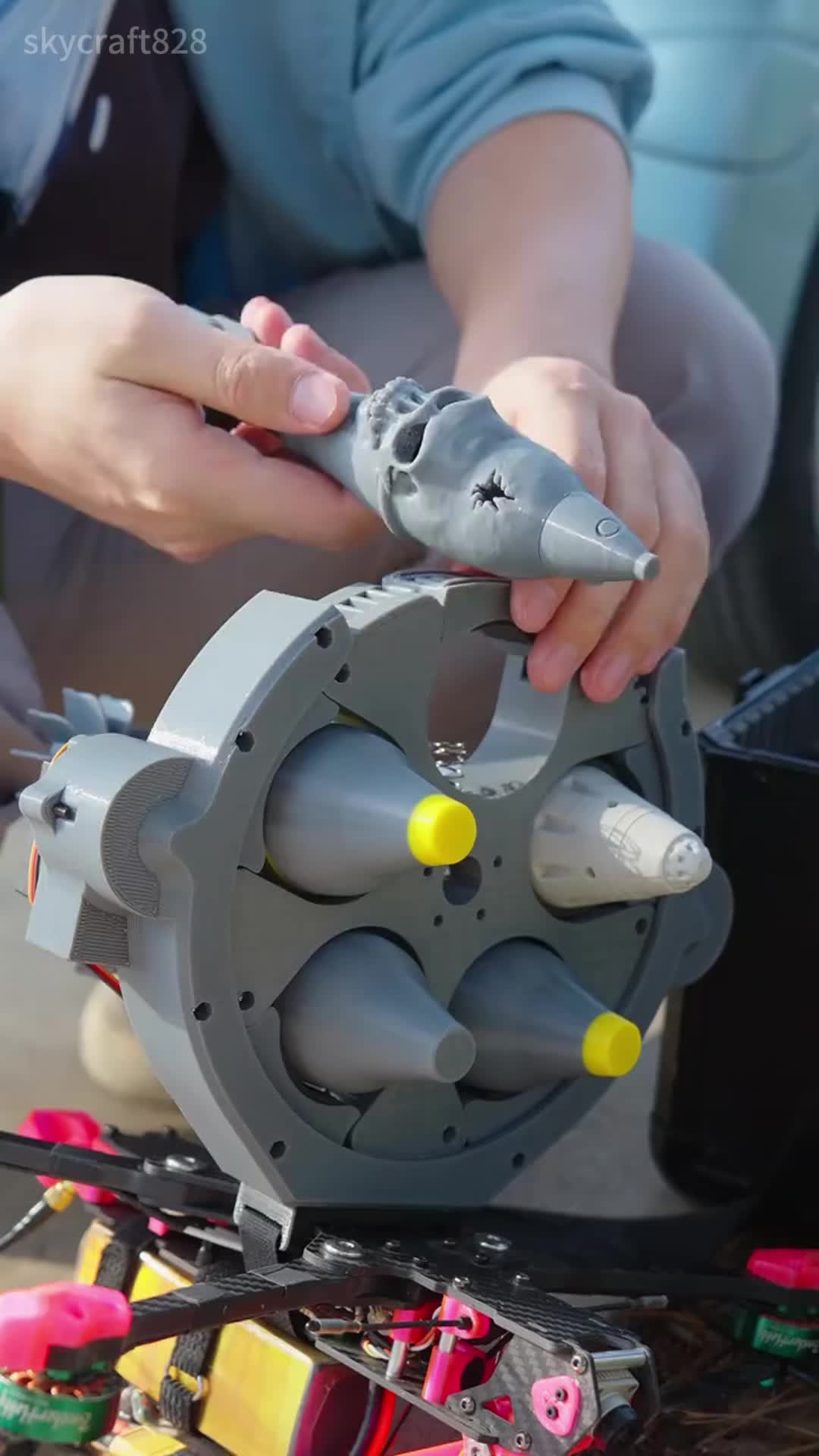 En gros de tous les types de coureurs de drones directement de l'usine! Prix ​​Slashe