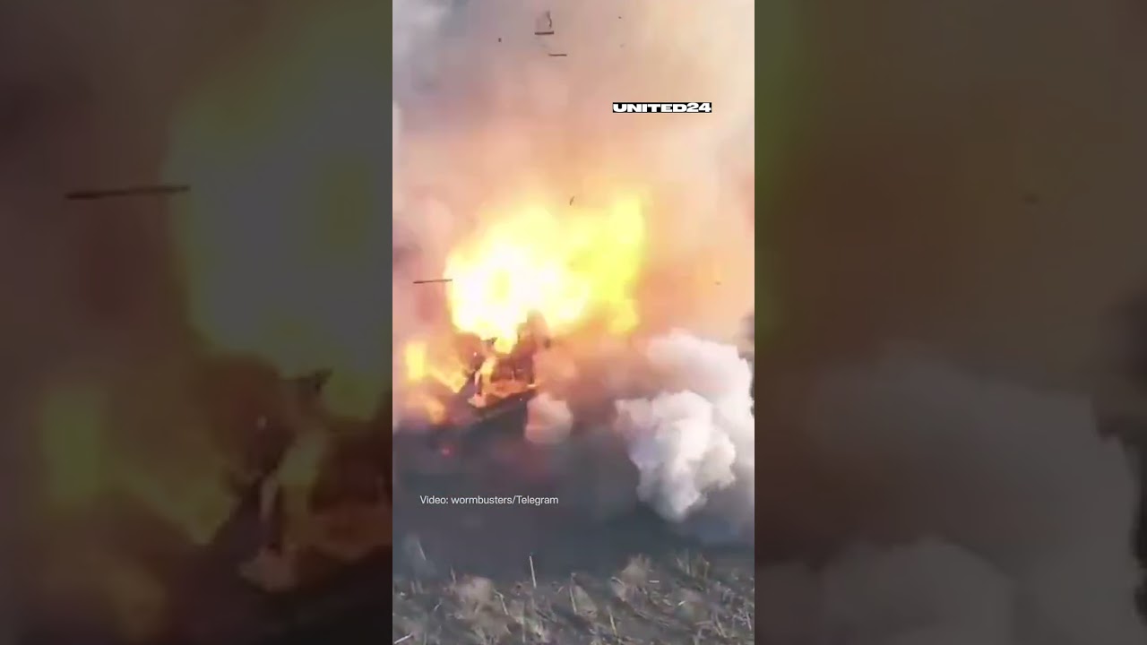 Ukrainian FPV Drone Wiped Off Russian T-80 Tank #warinukraine #drone