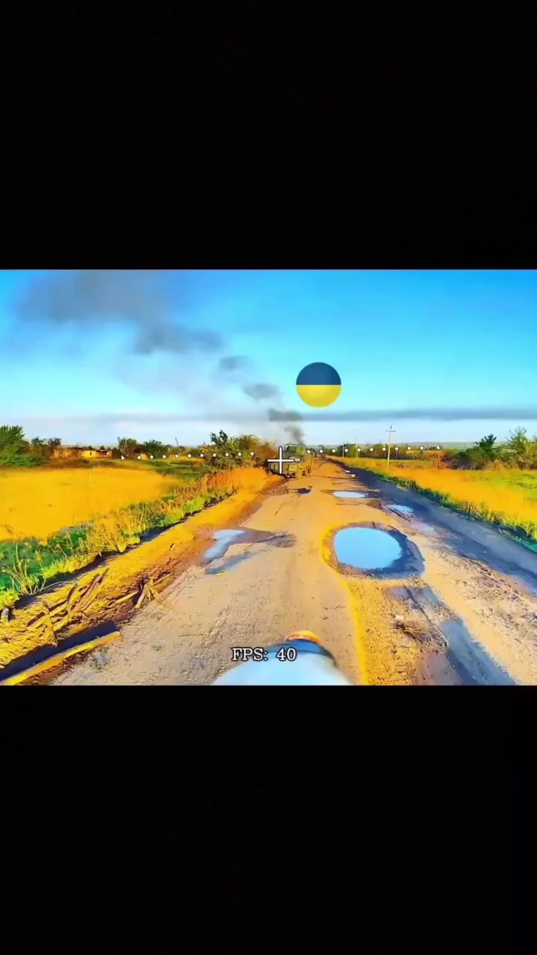 Drone à fibre optique russe détruisant des véhicules blindés ukrainiens. . .