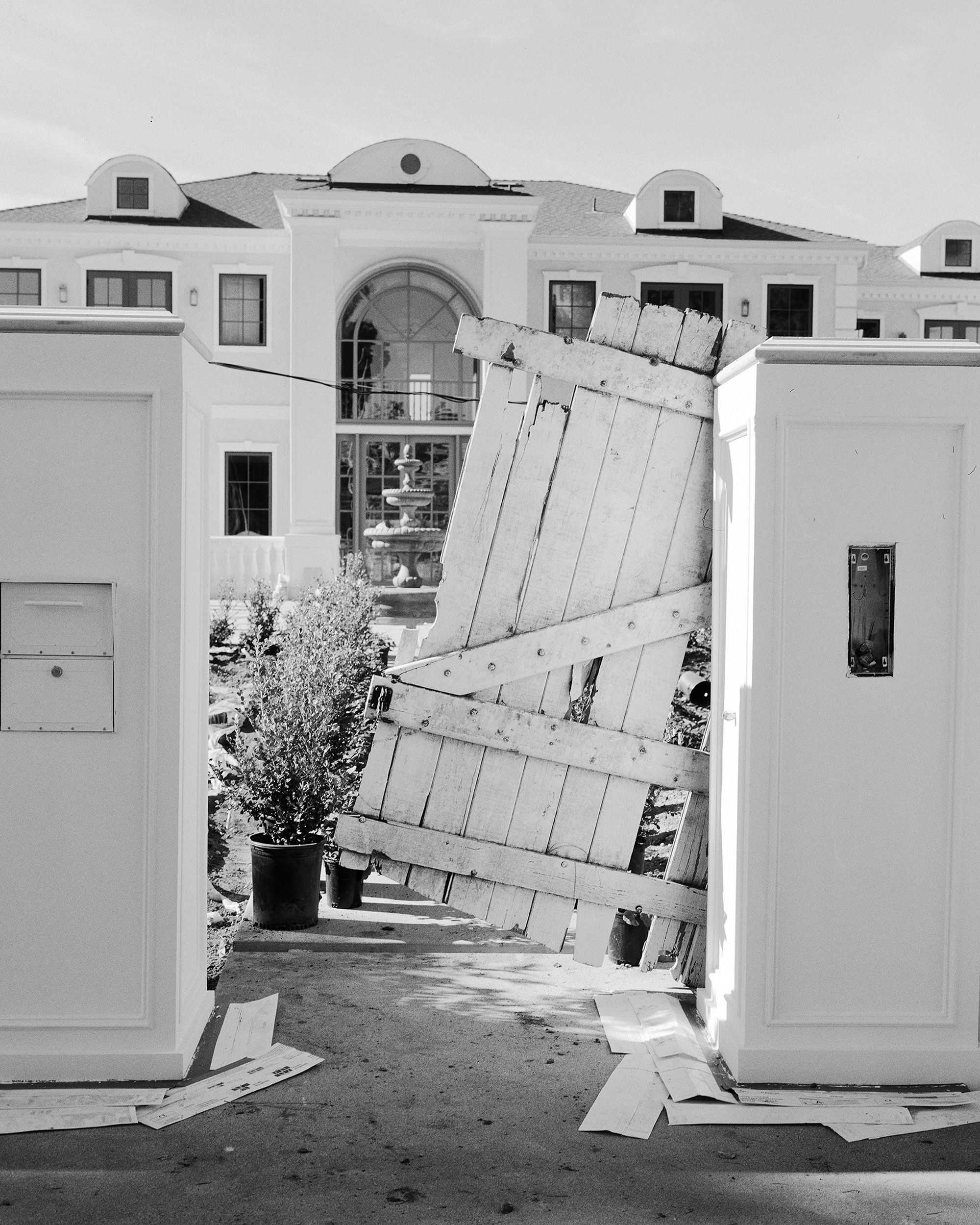 Ayda-Gragossian-nous-montre-ce-qui-est-sous-la-surface