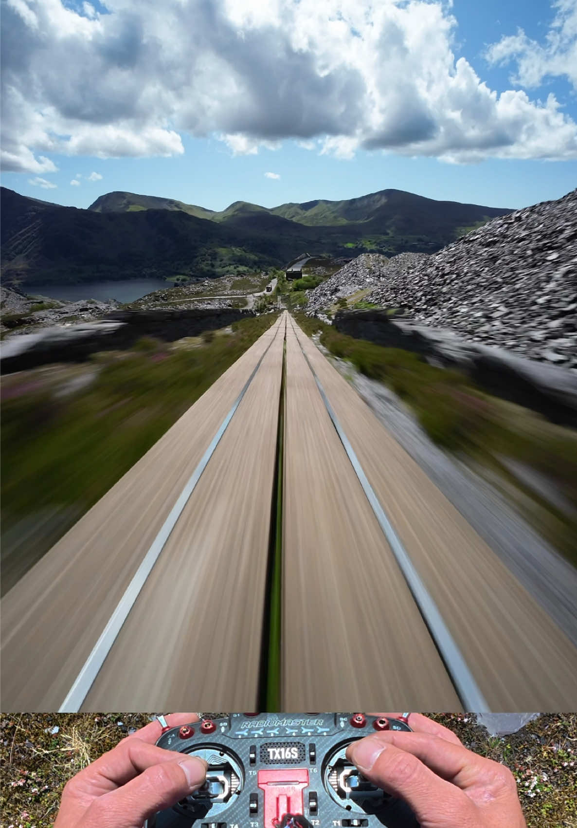 Ether une longue promenade ou un joli clip!