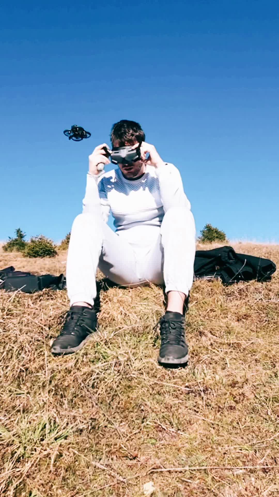 Ce n'est pas seulement un drone est quelque chose d'absurde