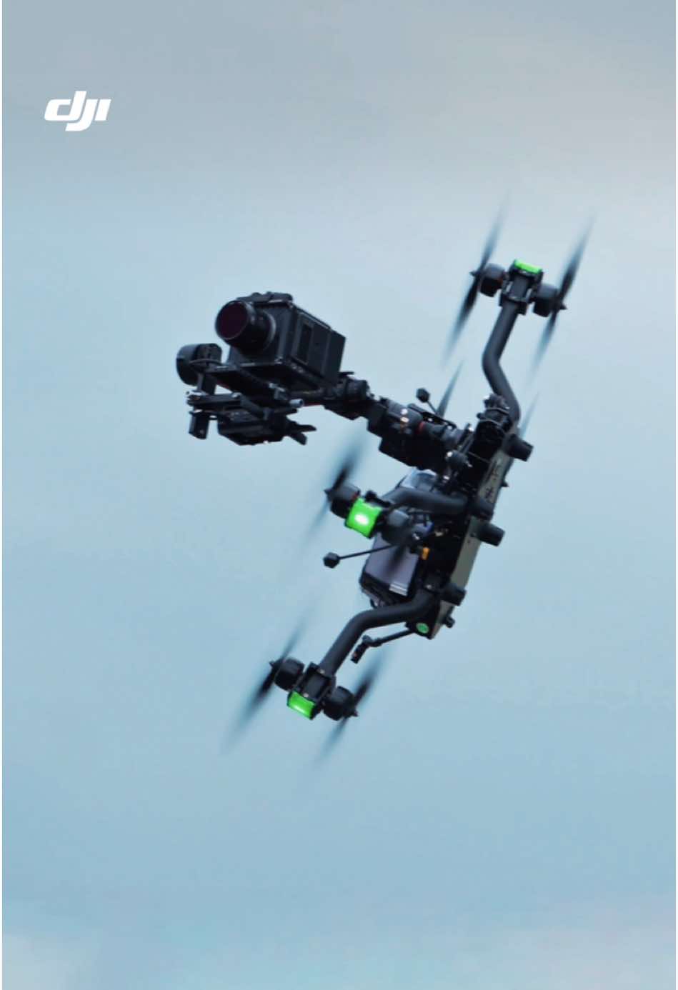 Rencontrez l'équipe de cinéma de rêve: +! Avec et monté sur FPV, expérimentez SMO