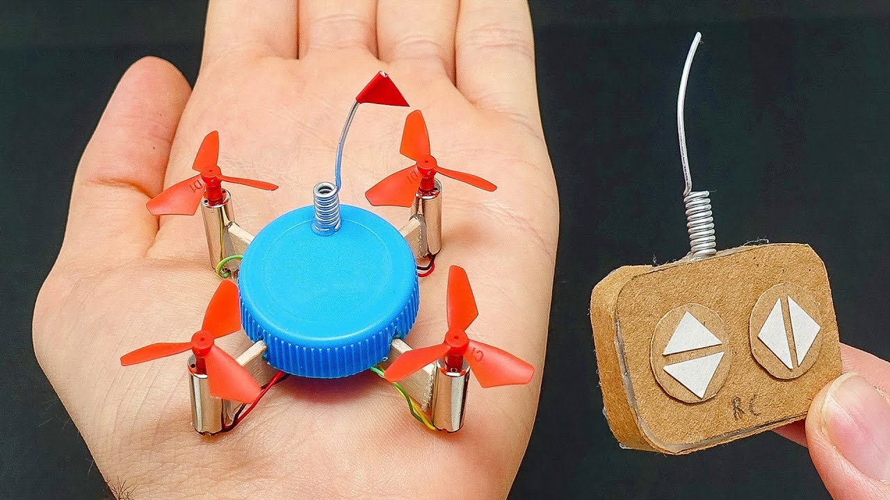 J'ai Construit un DRONE Miniature à la maison (IL FONCTIONNE) 🚁🔥