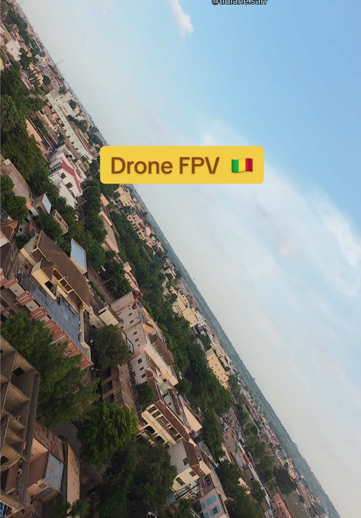 Une activité sympa à faire à Bamako : s’entraîner au pilotage de drones  Je vo