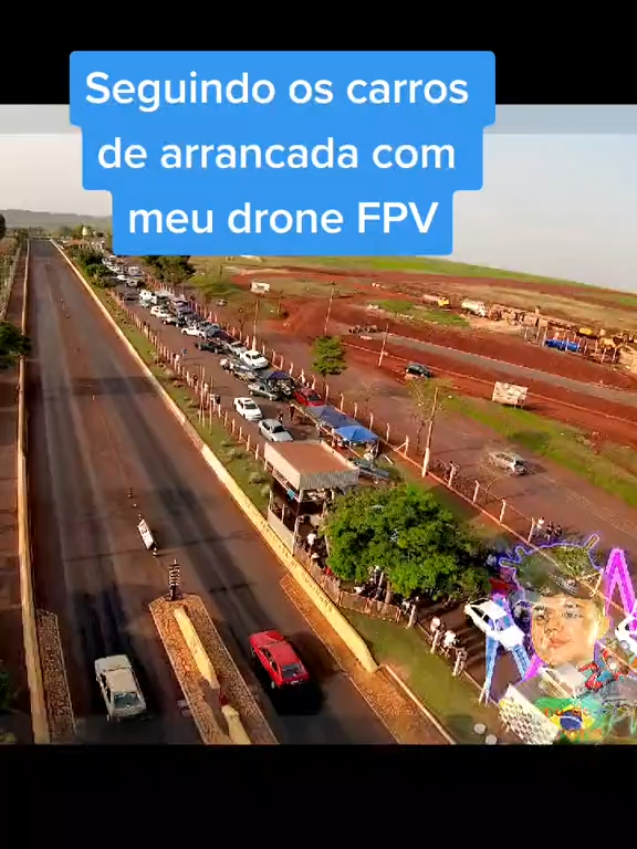 746 Drone Racer un 150 km-h