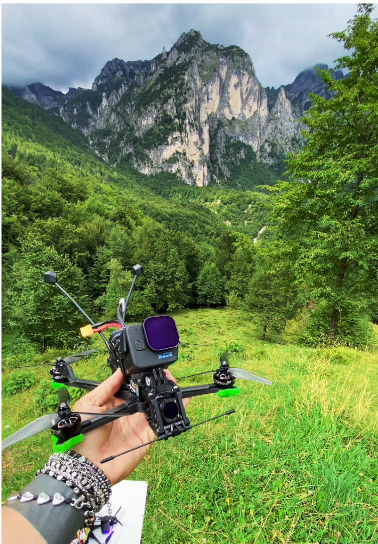 DRONE 5' LONGUE PORTÉE