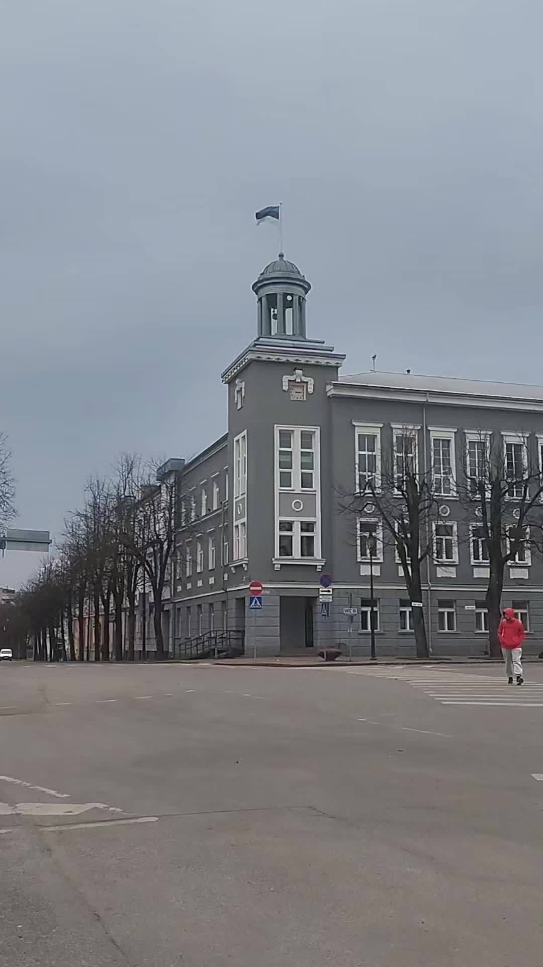 Prends soin de toi! Danger! Narva