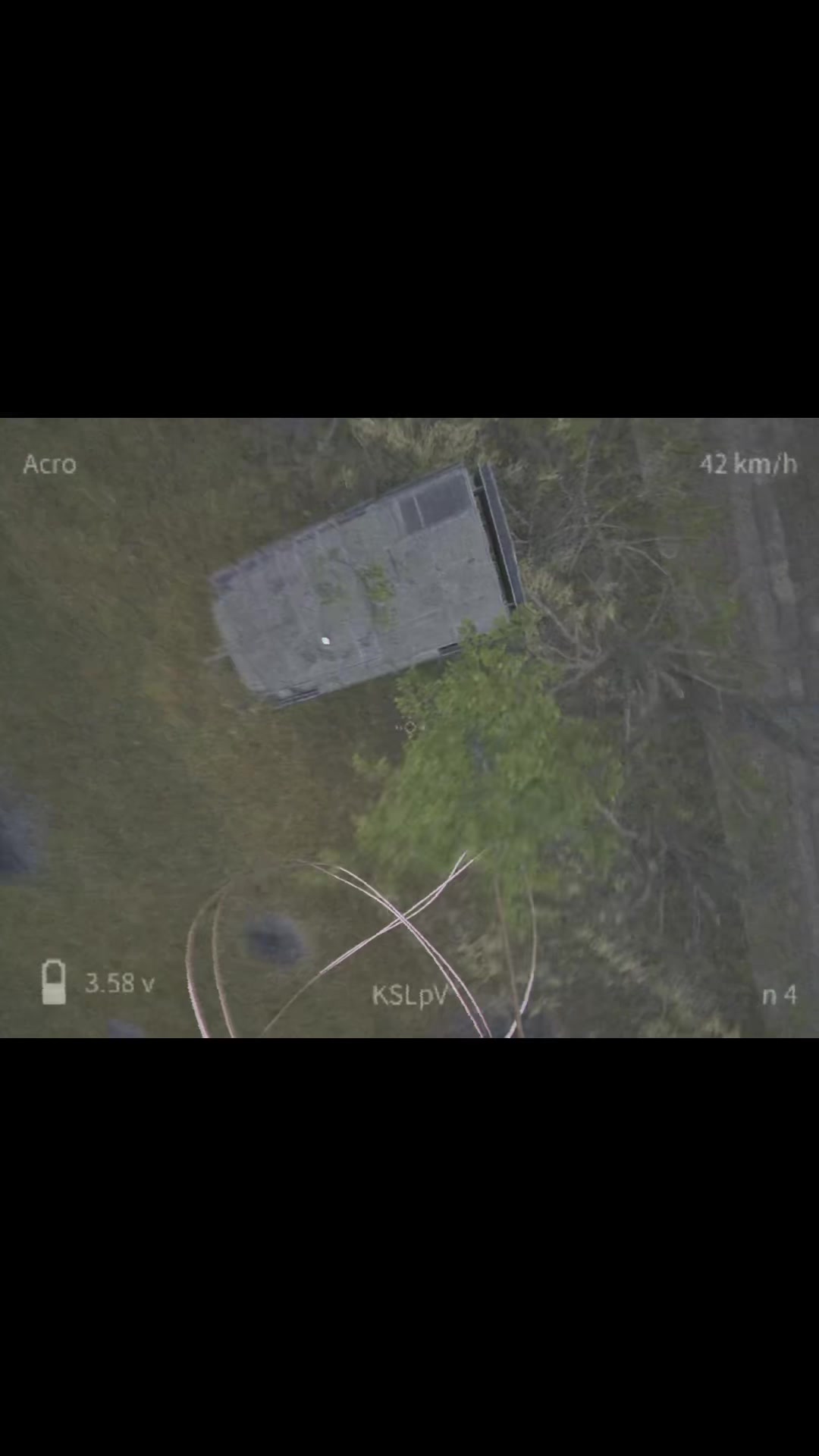 Je m'entraîne juste à plonger, pas un seul équipement n'a été endommagé