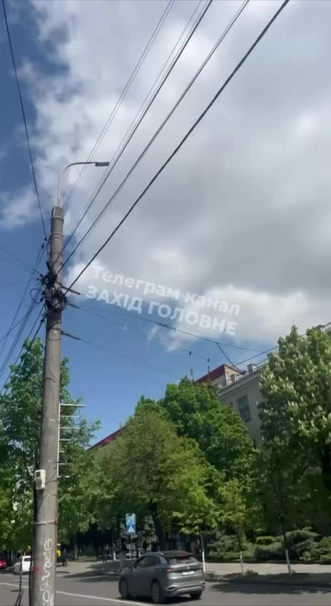 Un drone russe Shahed a directement frappé une zone résidentielle à Lutsk, dans l'ouest du Royaume-Uni.