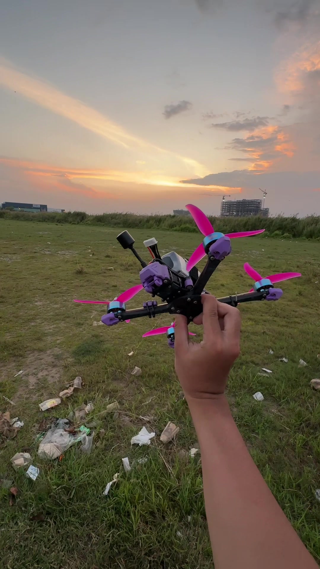 décollez le drone fpv à votre façon, copiez-moi s'il vous plaît :)))