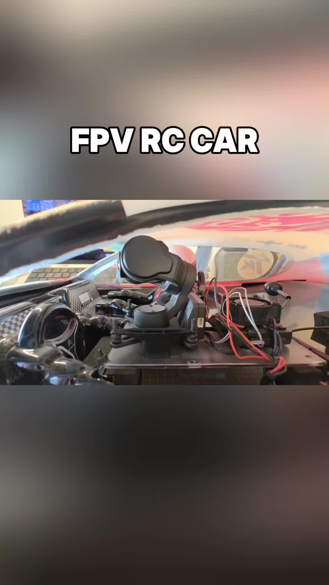 POV : Vous êtes en fait aux commandes.