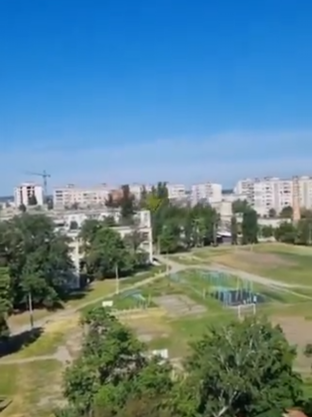 Le drone russe Shahed a frappé un immeuble résidentiel à Kyiv.