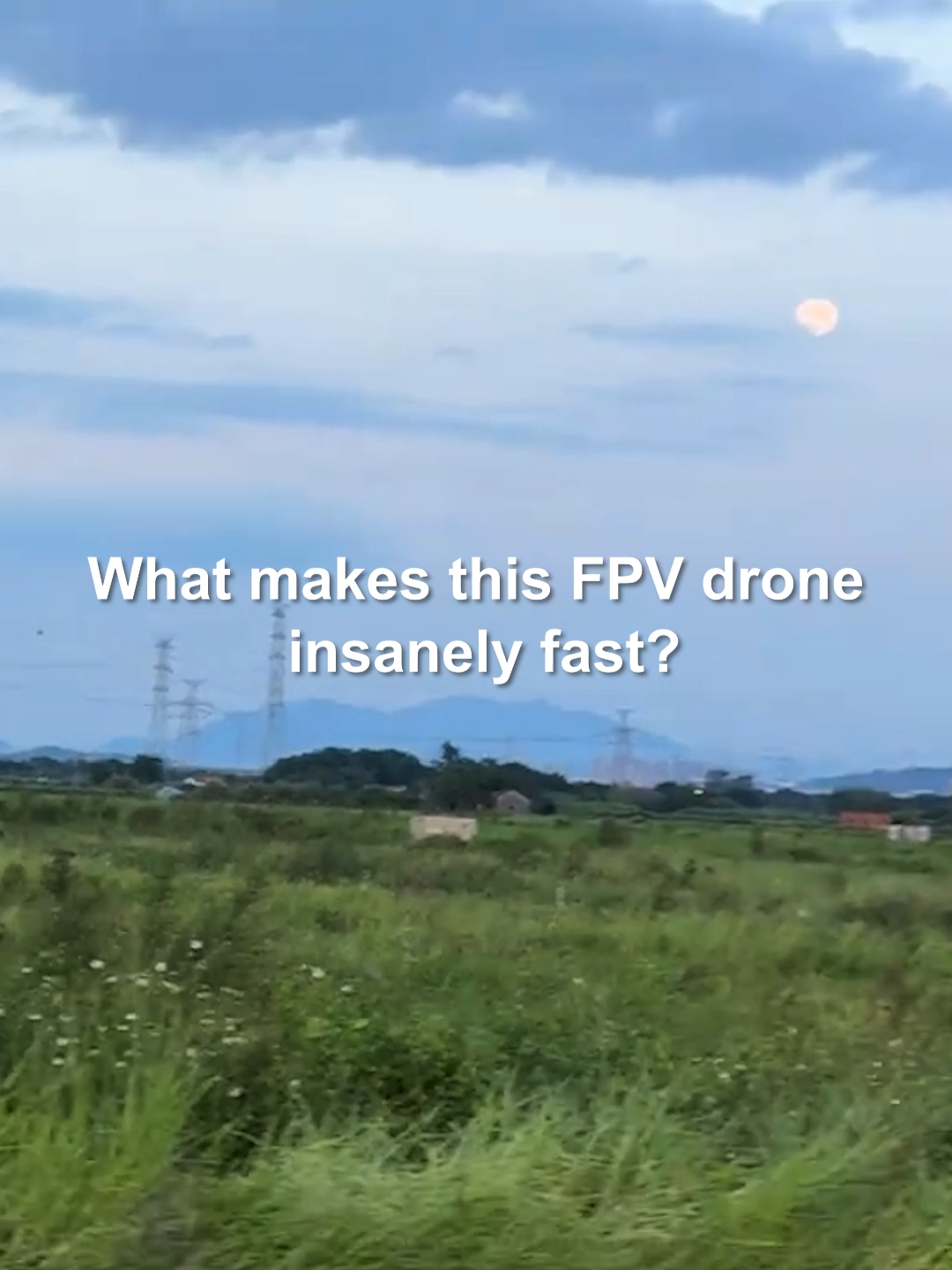 Construction rapide. Envoi complet. Assembler un drone-fusée à grande vitesse de 5 pouces avec