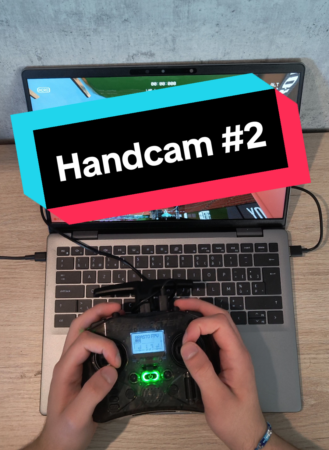 Vous aimez les handcams ? J'adore courir sur cette carte si simple mais pourtant si fr
