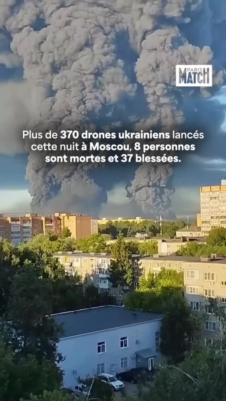 Russie : plus de 370 drones lancés vers Moscou, au moins huit morts et 37 bless
