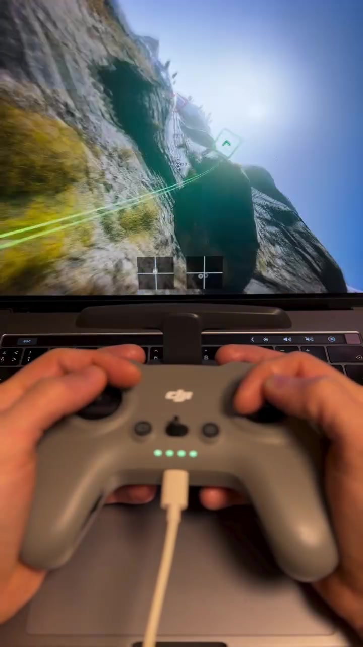Pratiquez vos compétences en matière de drone Fpv Par : Black Diamond FPV