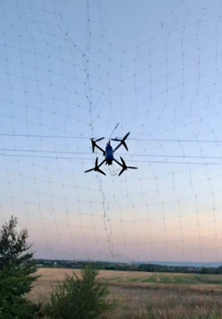 Route Orykhiv-Zaporizhia. Un tel nombre de drones FPV ennemis sur un seul tronçon pour