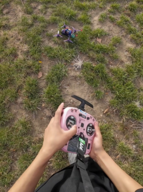 Décollage de la catapulte FPV Vous ressentez la puissance Vous ressentez celle-ci Plus de FPV → lien vers
