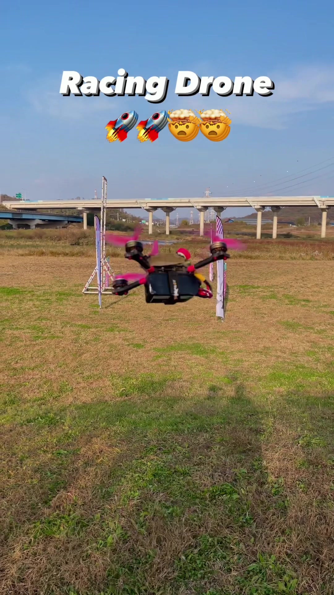• Vitesse du drone de course FPV